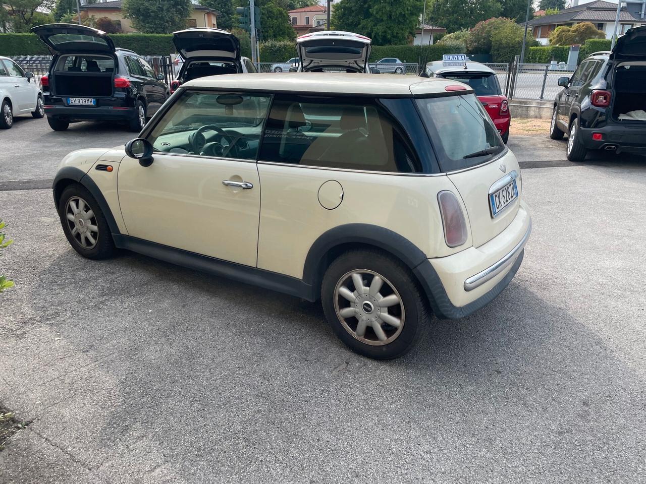 Mini Mini 1.4 tdi One D de luxe
