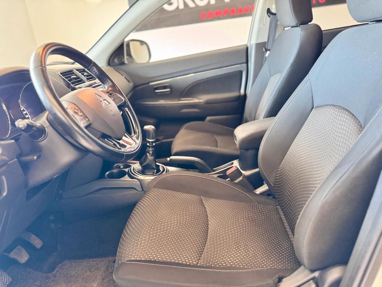 Mitsubishi ASX 1.6 DI-D 114 CV 4WD Intense