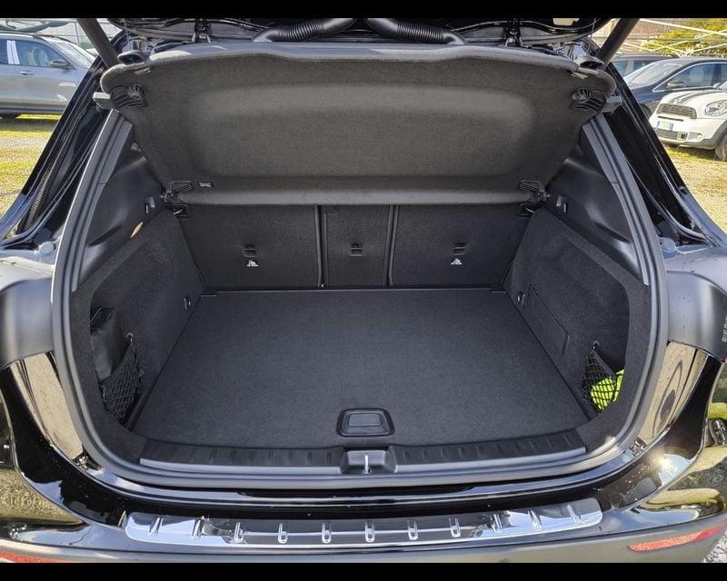Mercedes-Benz GLA GLA 180 d Progressive Advanced