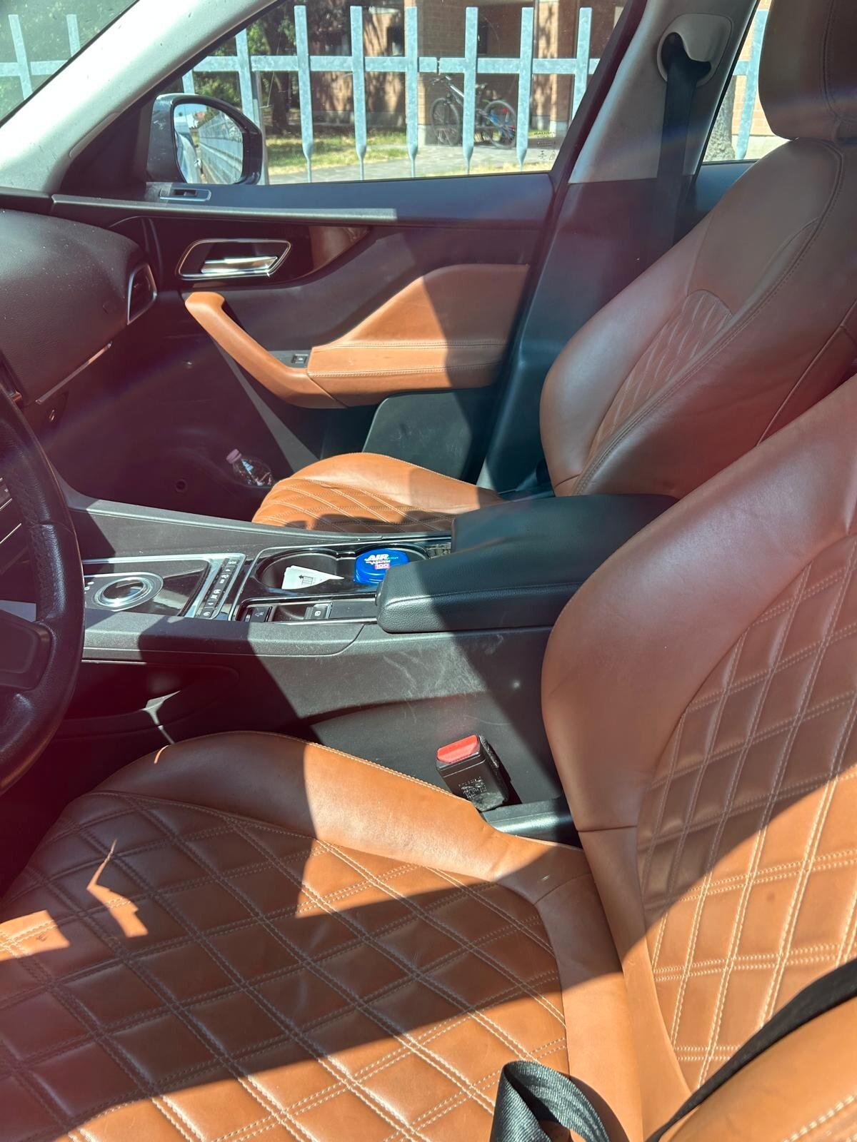 Jaguar F-Pace 2.0 D 180 CV AWD aut. Portfolio
