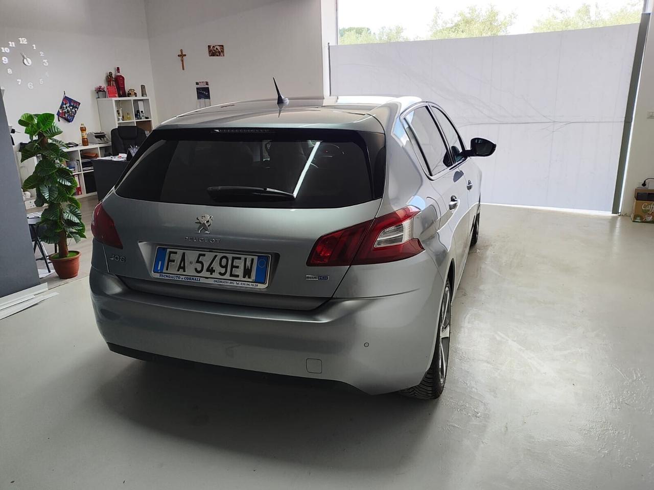 Peugeot 308 BlueHDi 120 S&S EAT6 GT Line