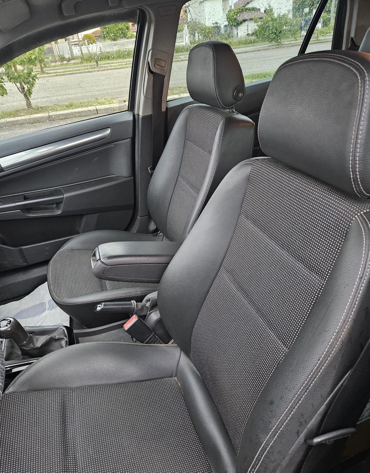 Opel Astra 1.7 CDTI 101CV 5 porte Cosmo