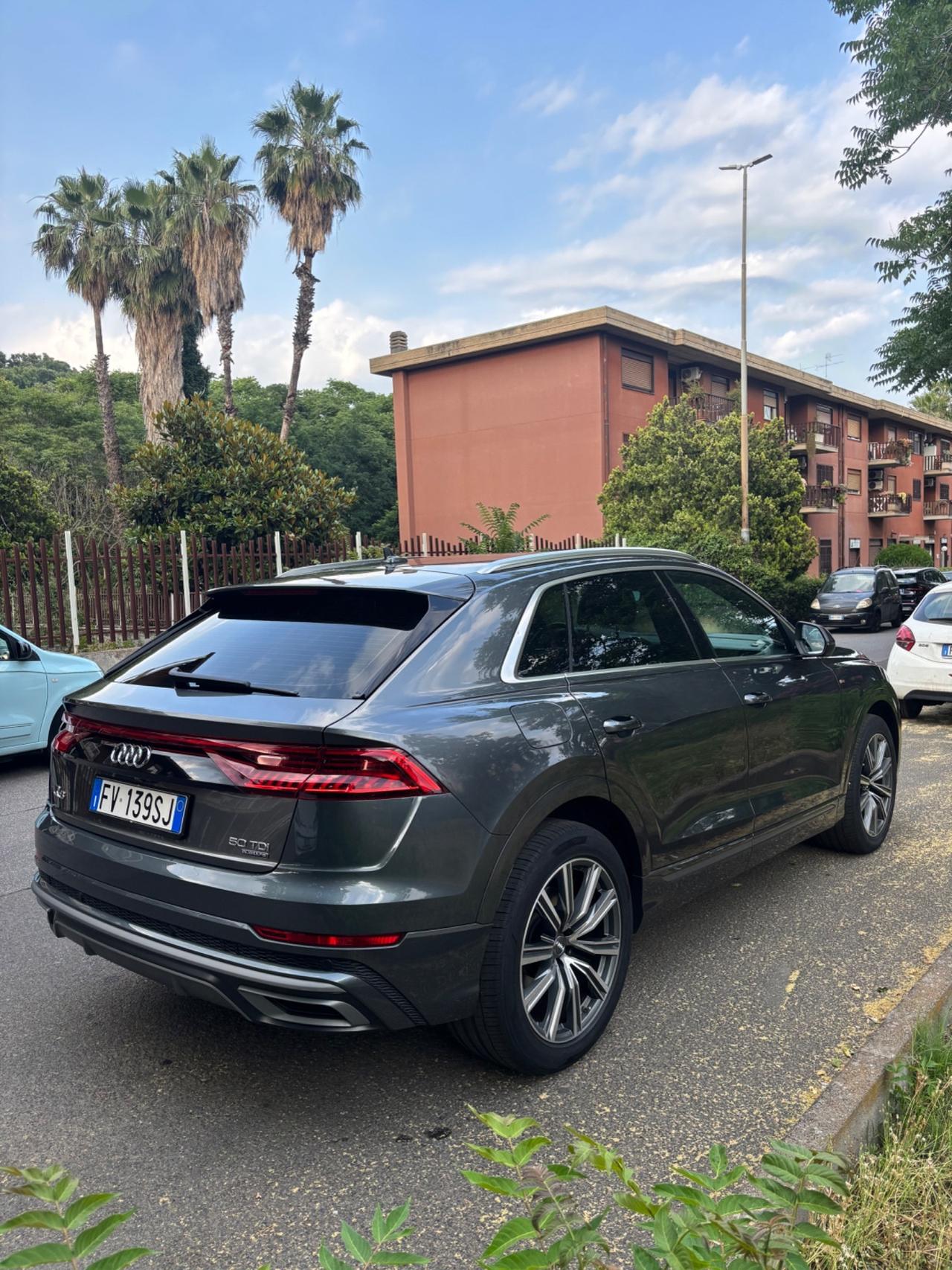 Audi Q8 50 TDI FULL OPTIONAL