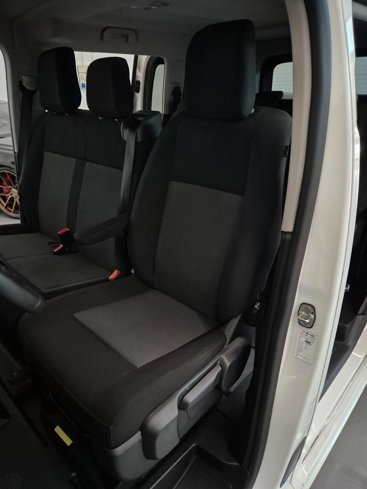 Citroen Jumpy Spacetourer 9 posti 120cv DoppiaPortaLaterale PDC