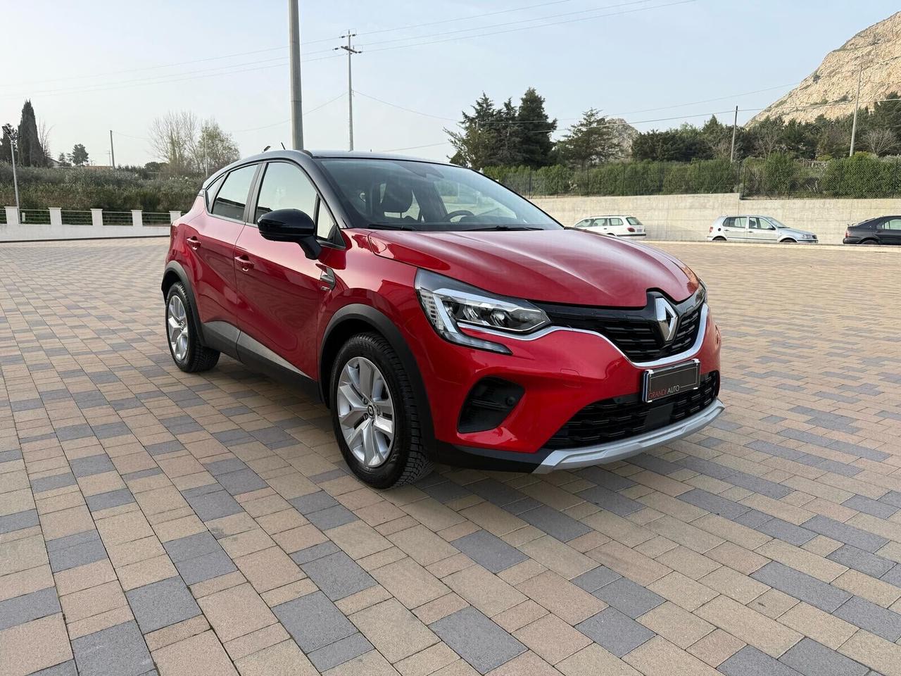 Renault Captur TCe 100 CV Intens GPL