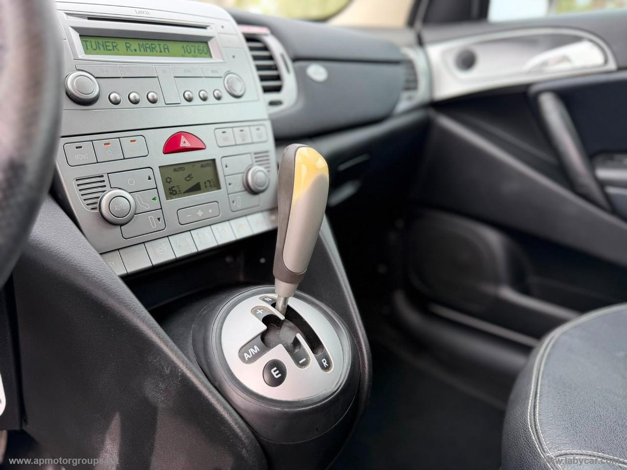 LANCIA Ypsilon 1.4 16V Platino AUTOMATICA