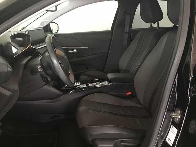 Peugeot 208 motore elettrico 136 CV - Usata
