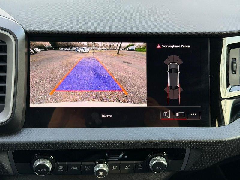 Audi A1 A1 Sportback 30 116cv s-tronic SLINE led multicolor Bianco bicolore