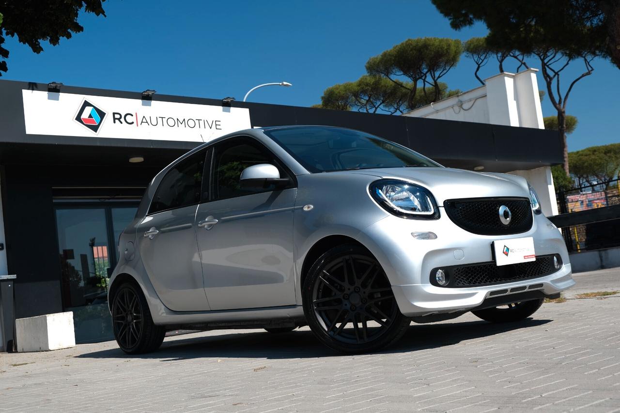 Smart ForFour EQ BRABUS STYLE con TETTO PANORAMICO