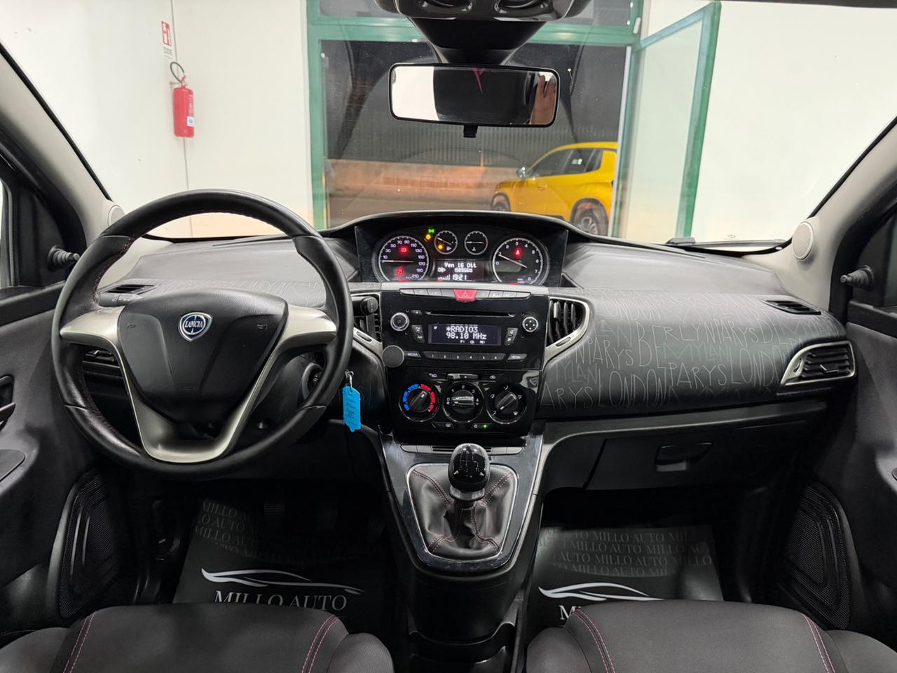 Lancia Ypsilon 1.2 69 CV 5 porte GPL Ecochic Elefantino
