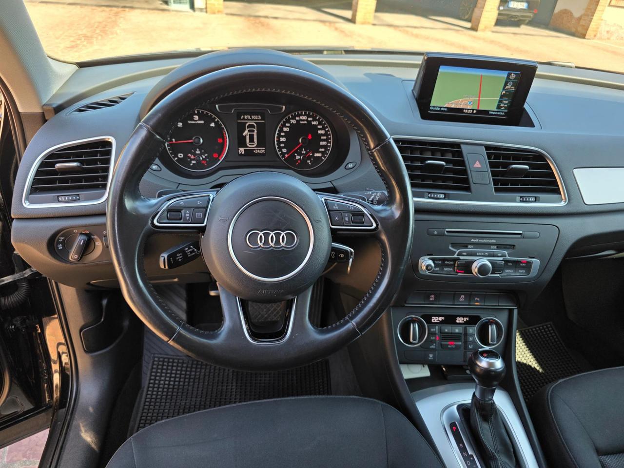 Audi Q3 2.0 tdi Sport 120cv s-tronic
