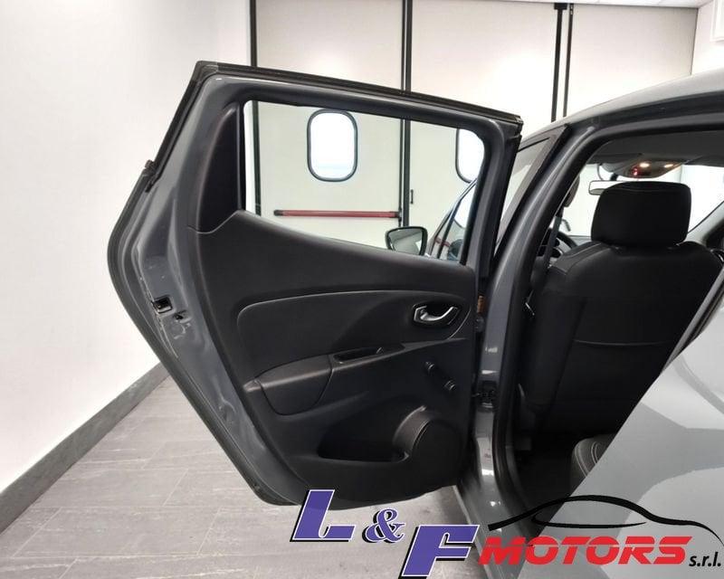 Renault Clio GPL CASA MADRE 90cv MOSCHINO