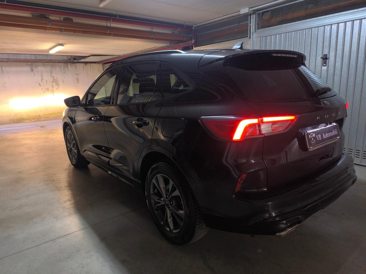 Ford Kuga 2.5 Full Hybrid 190 CV CVT AWD ST-Line Design