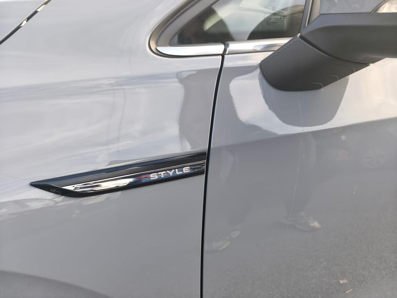 VW GOLF 8 2.0TDI 150CV DSG STYLE PLUS