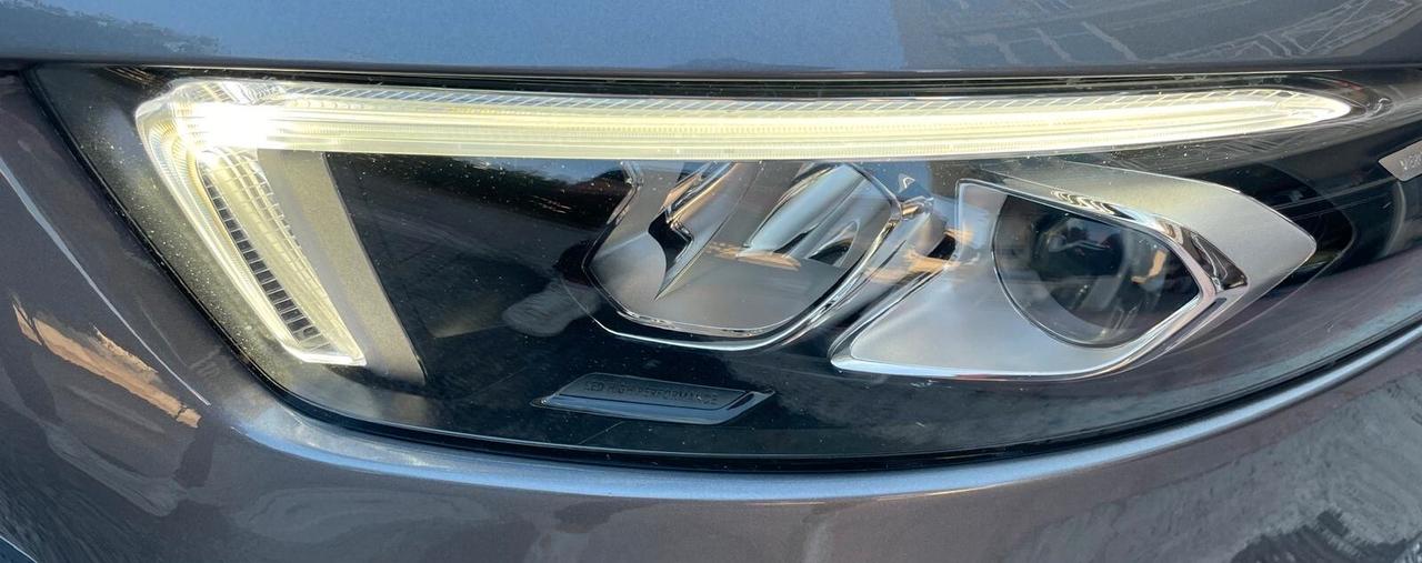 Mercedes-benz A 180 AMG Premium 2019