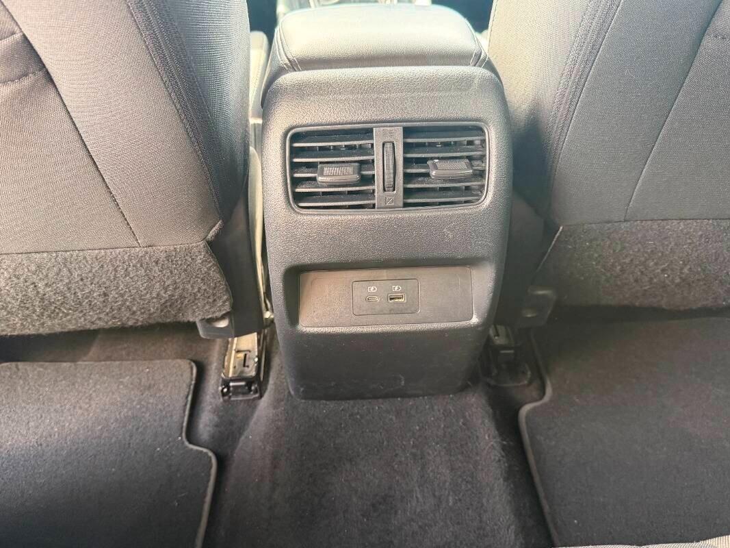 Nissan Qashqai MHEV 140 CV N-Connecta