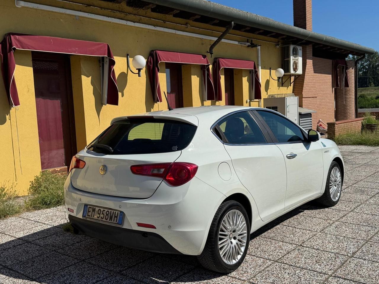 Alfa Romeo Giulietta 1.4 Turbo 120 CV GPL Distinctive