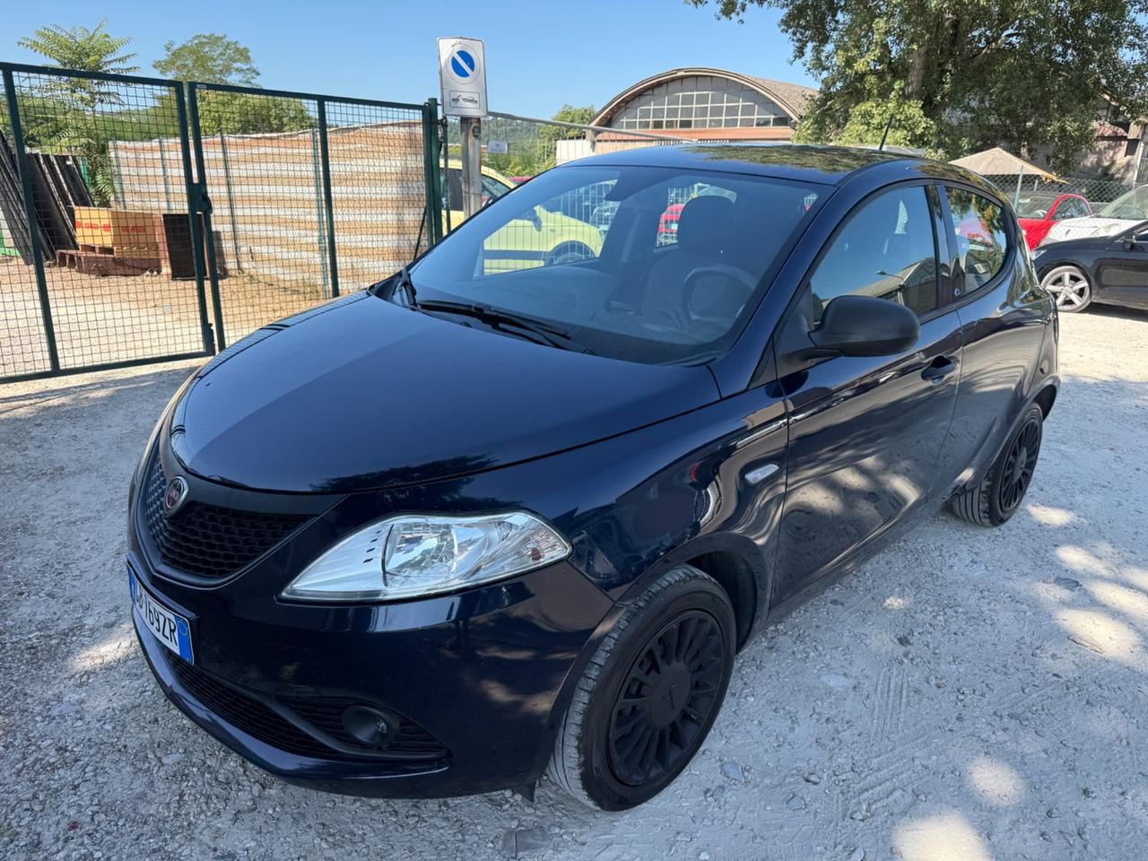 Lancia Ypsilon 1.2 69 CV 5 porte GPL Ecochic Platinum