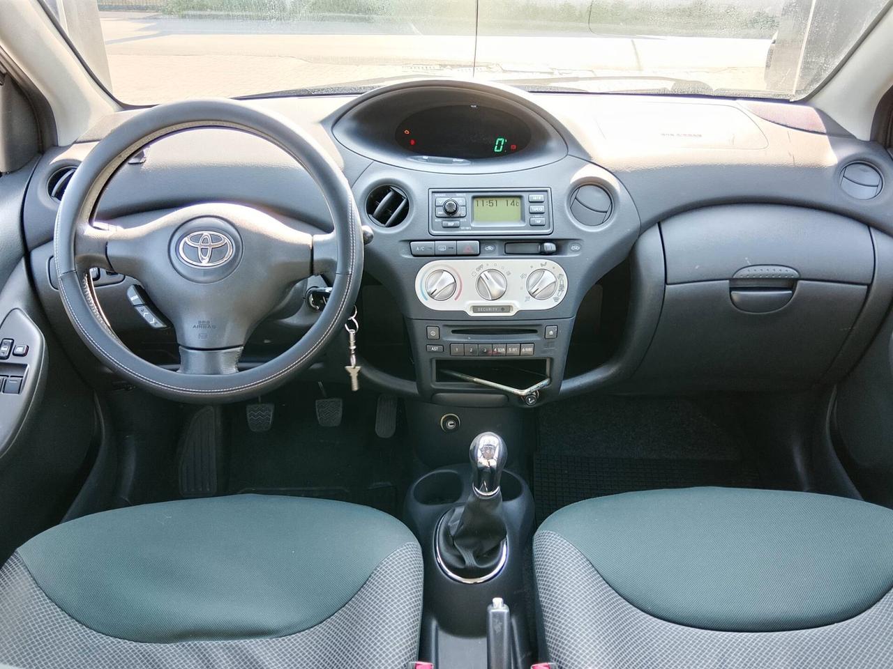 Toyota Yaris 1.3 140K KM!!!