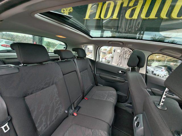 PEUGEOT 3008 1.6 HDi 110CV Business