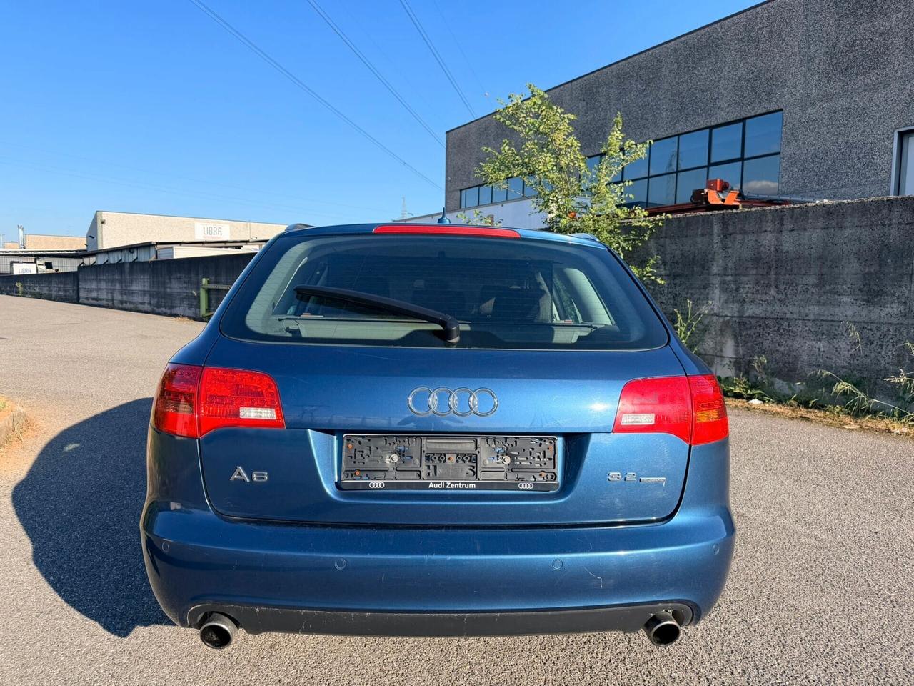 Audi A6 3.2 V6 FSI qu. Av.
