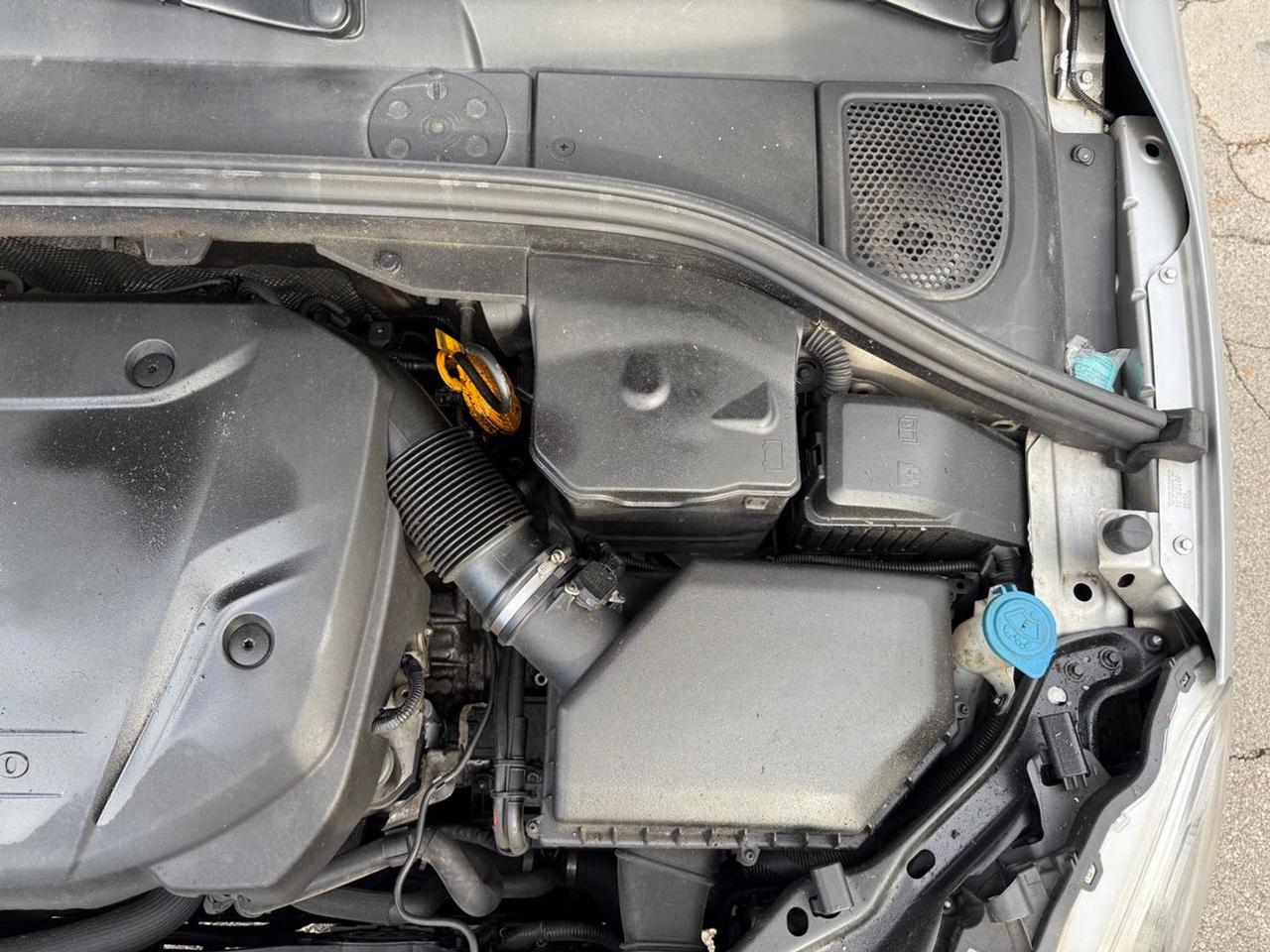 Volvo XC 60 Business 2.0 D4 #8045