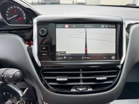 Peugeot 208 BlueHDi 75 5 porte Allure