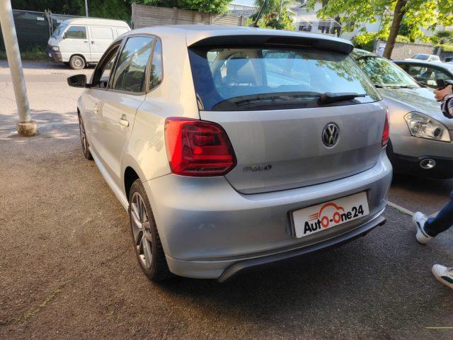 VOLKSWAGEN Polo 1.0 MPI 75 CV 5p. R-Line FULL OPTIONAL-NEOPAT.