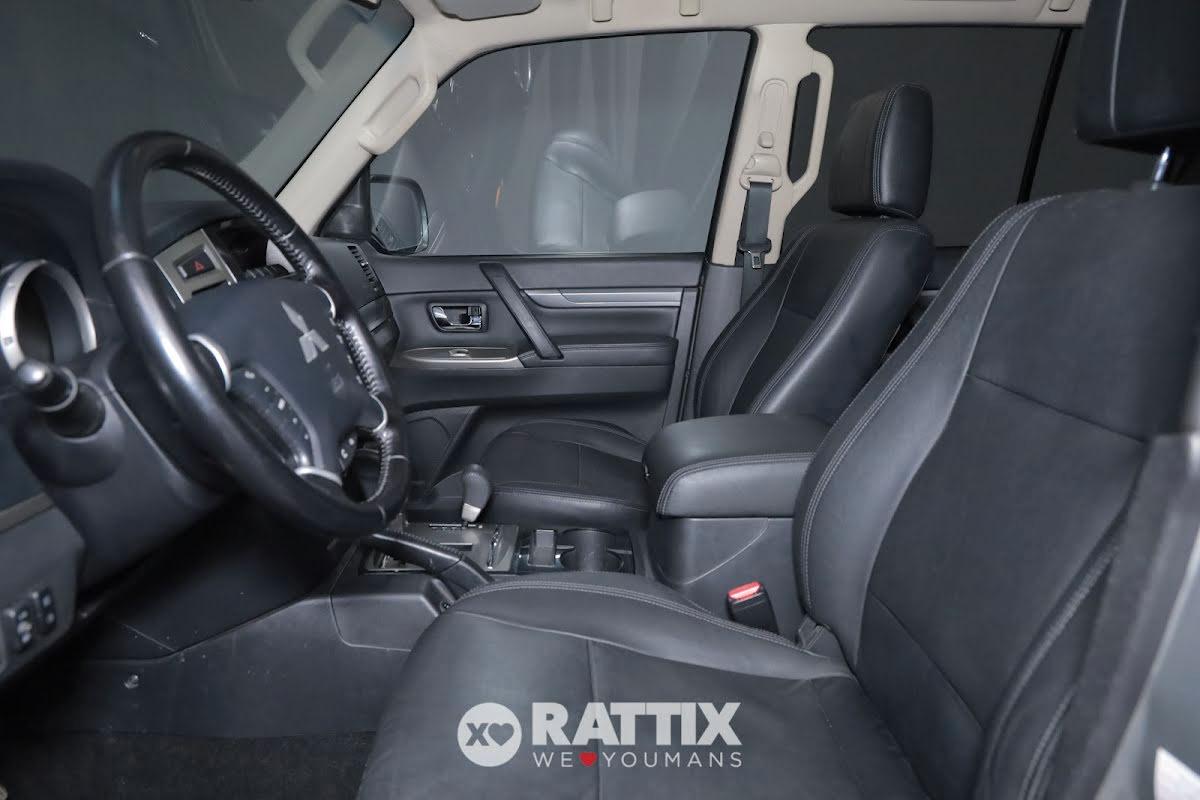 Mitsubishi Pajero 3.2 DI-D Instyle 5p 7p.ti auto + tetto apribile