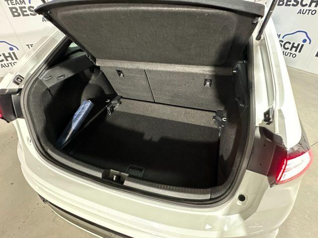 VOLKSWAGEN Taigo 1.0 TSI 115 CV DSG R-Line