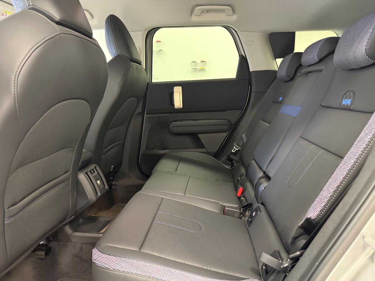 Mini Cooper Countryman D Essential