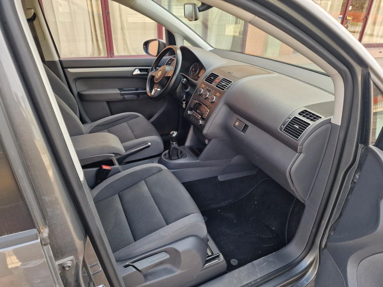 Volkswagen Touran Business 1.4 Highline EcoFuel