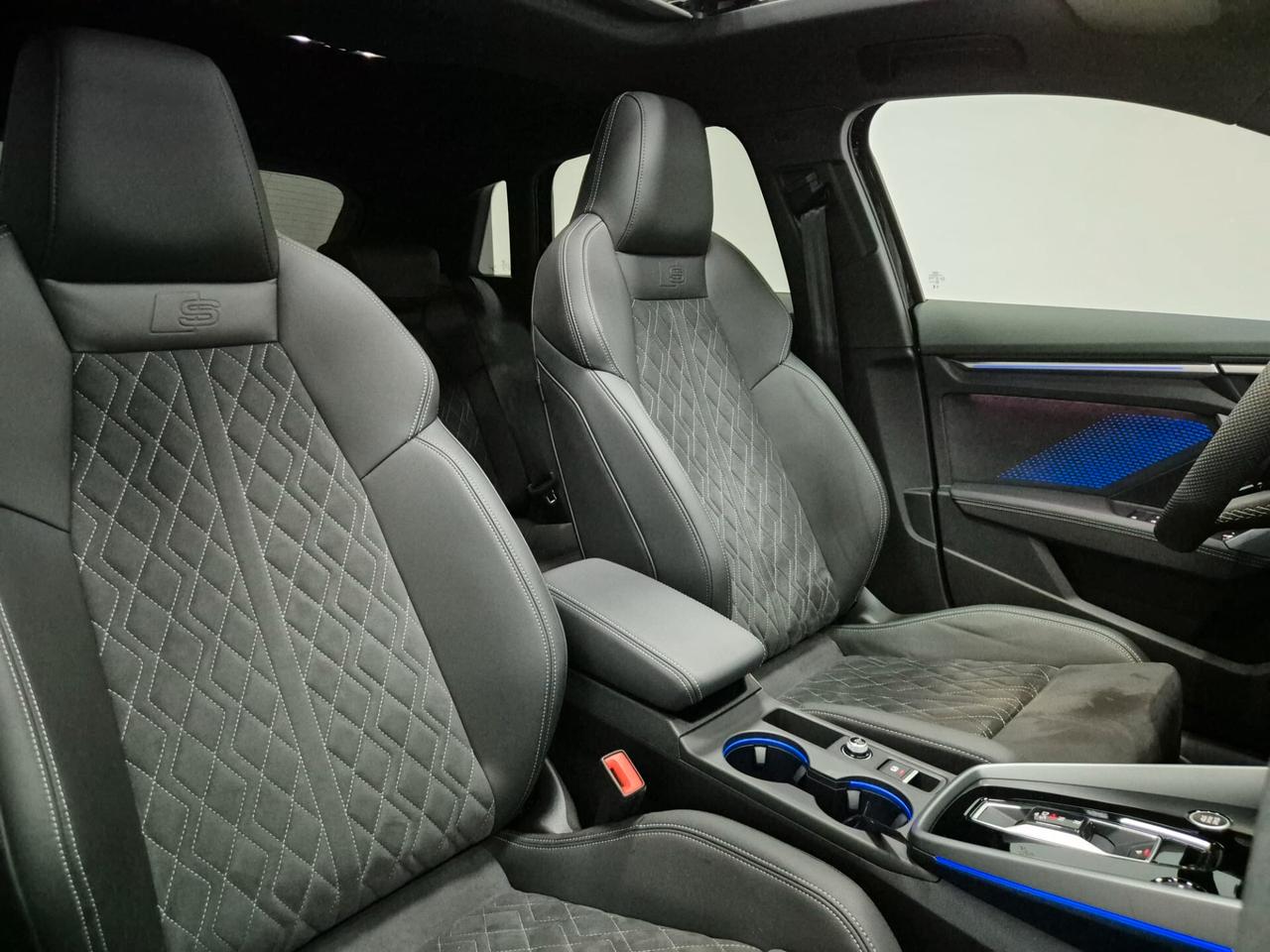 Audi A3 SPORTBACK 35 TDI S-TRONIC S-LINE EDITION