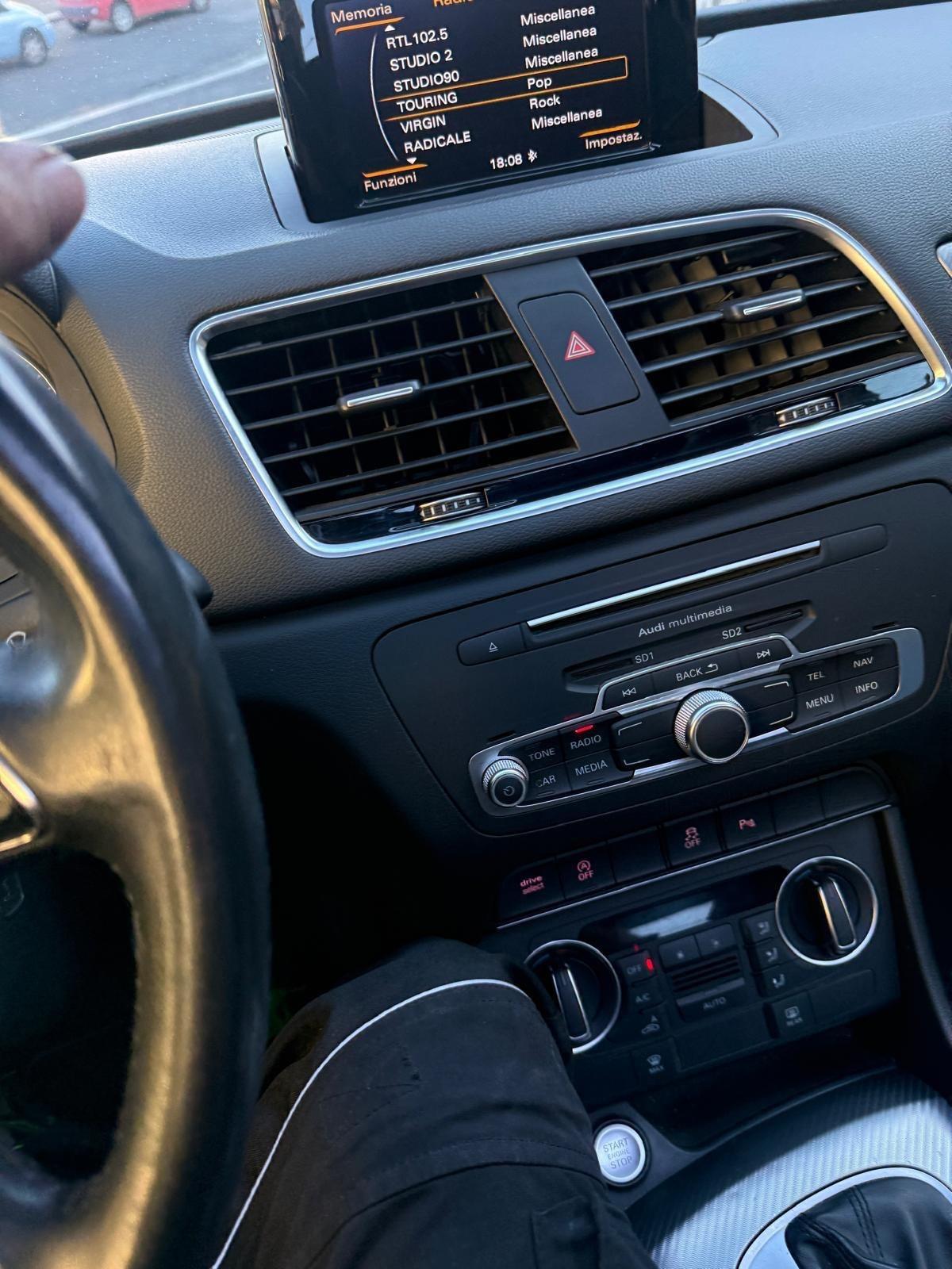 Audi Q3 2.0 TDI 150 CV quattro S tronic Sport