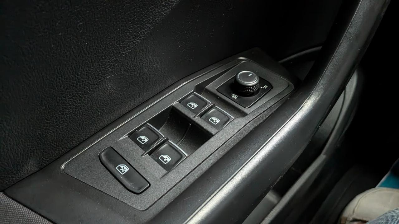 Volkswagen T-Roc 1.6 TDI SCR Business BlueMotion Technology