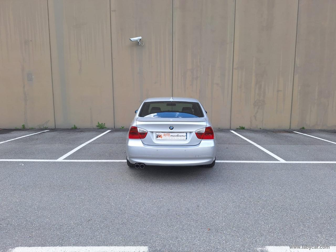 BMW 320d BERLINA CERCHI 18