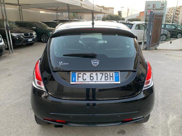 LANCIA Ypsilon 1.2 69 CV 5 porte Gold