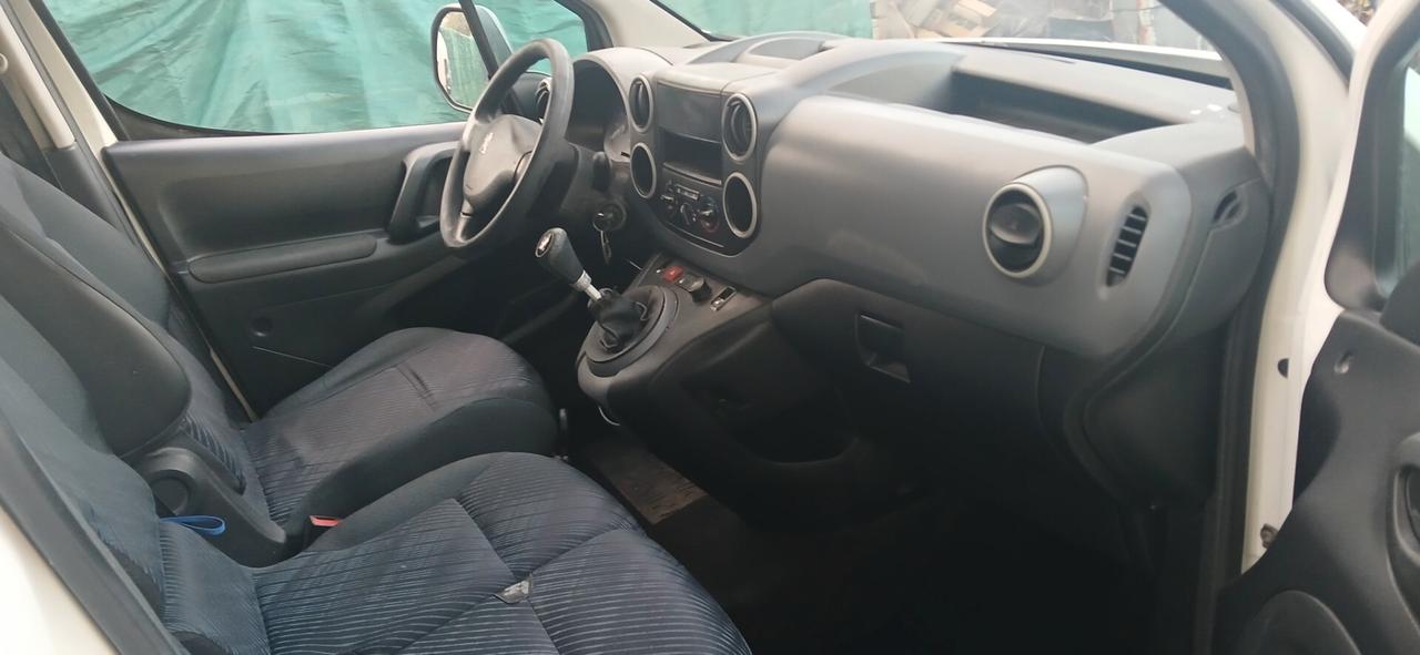 Peugeot Partner 1.6 HDi 90Cv ISOTERMICO