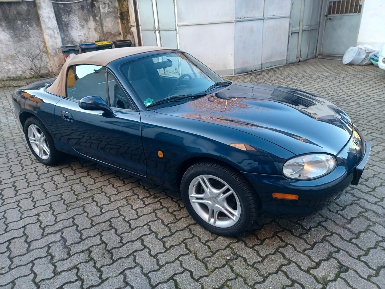 MAZDA MX-5 1.6i 16V cat