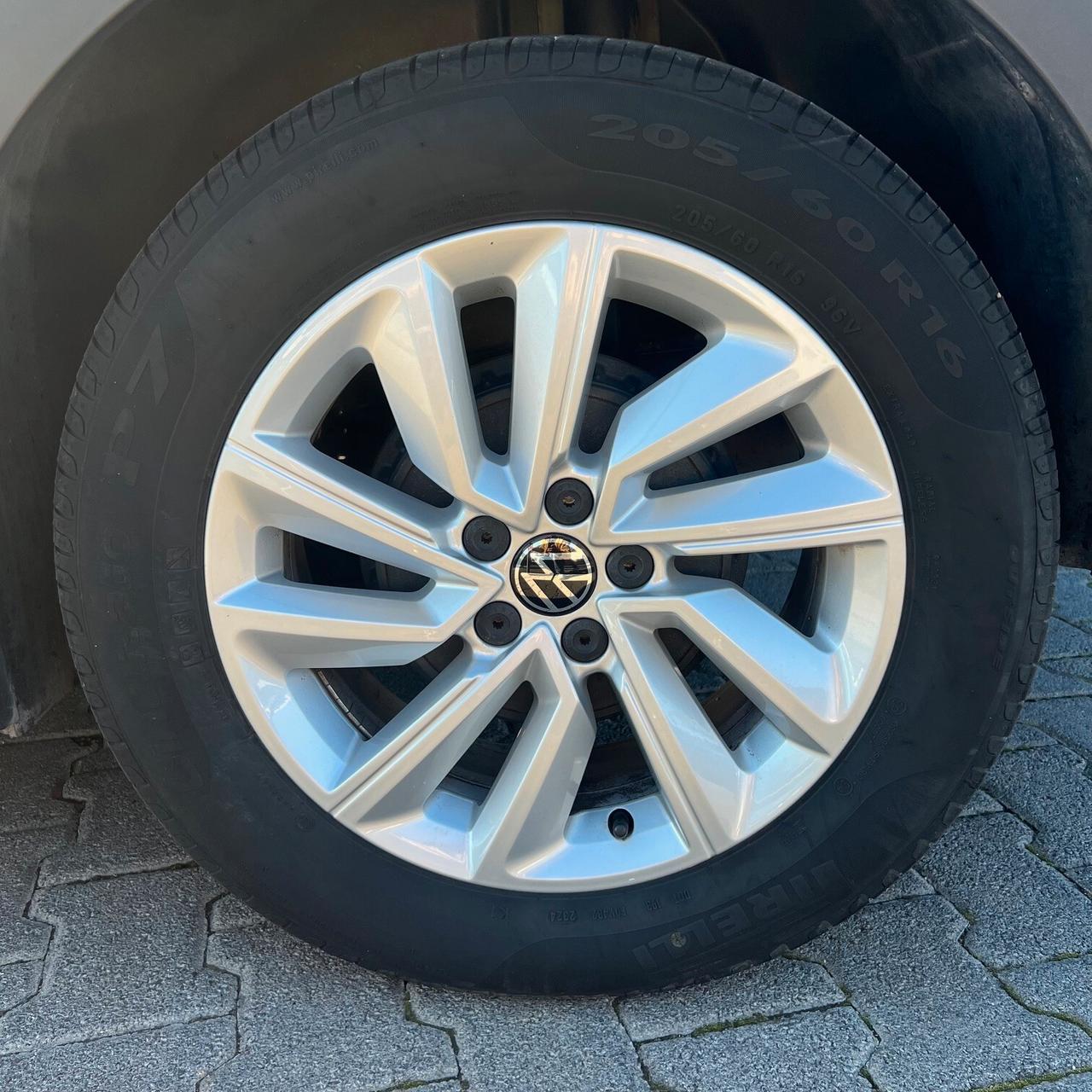 Volkswagen T-Cross 1.0 TSI Style BMT