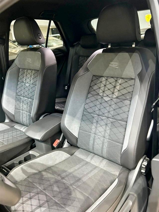 Volkswagen T-Roc 2.0 TDI SCR 150 CV DSG R-Line