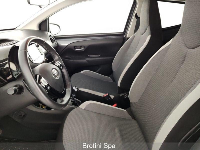 Toyota Aygo Aygo Connect 1.0 VVT-i 72 CV 5 porte x-wave MMT