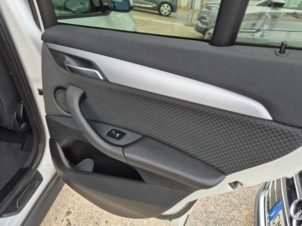 Bmw X1 S-Drive 16d SPORT LED NAVI AUTO