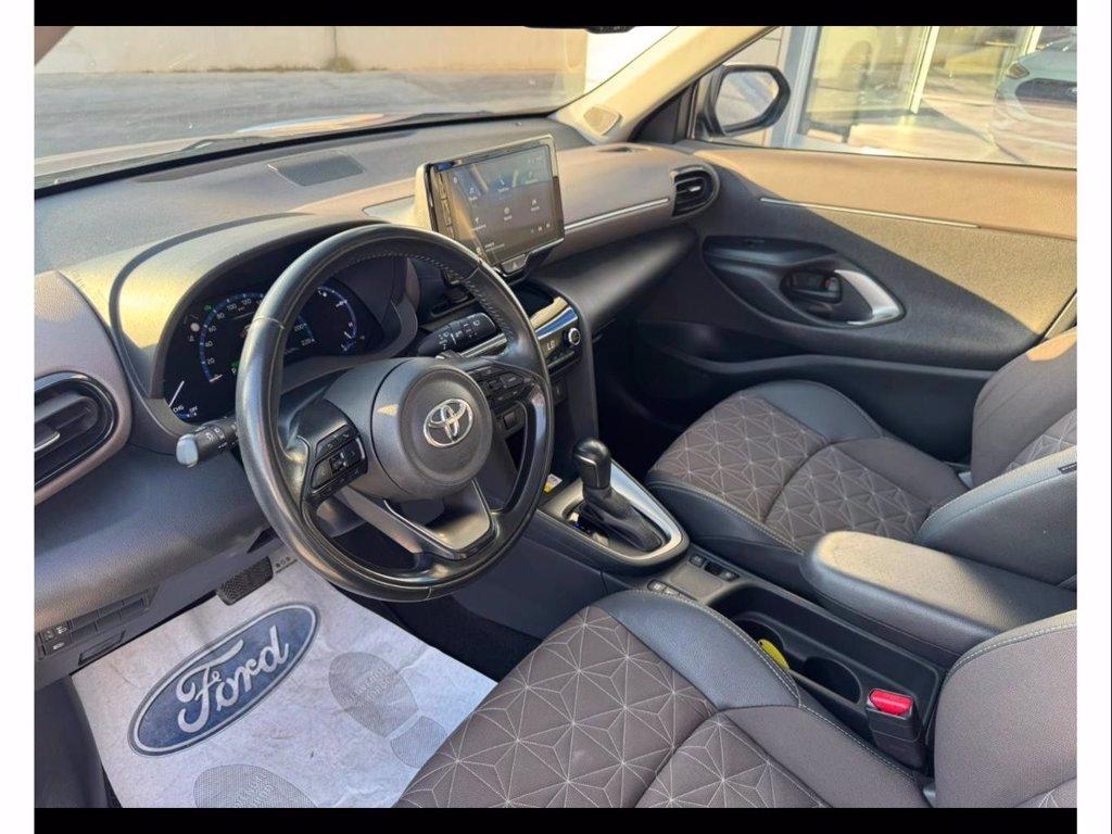 TOYOTA Yaris cross 1.5h lounge fwd 116cv e-cvt del 2022