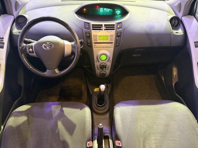 TOYOTA Yaris 1.0 3 porte Sol