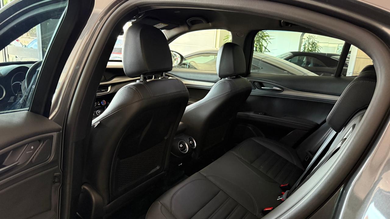 ALFAROMEO STELVIO Q4 VELOCE
