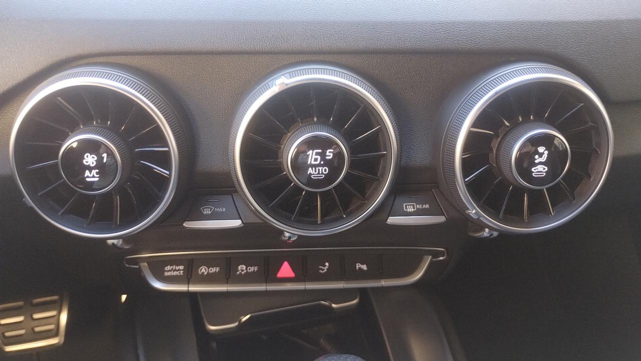 Audi TT Coupé 45 TFSI quattro S-LINE S tronic