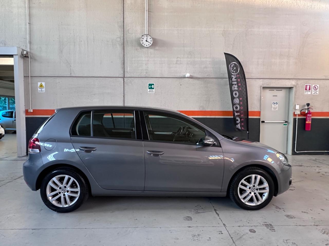 Volkswagen Golf 1.6 TDI DSG 5p. Highline