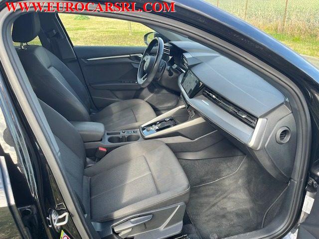 AUDI A3 Sedan 35 TDI S tronic Business Advanced