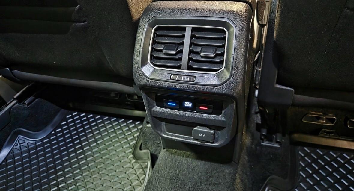 Volkswagen Tiguan 2.0 TDI SCR DSG 4MOTION Executive BMT